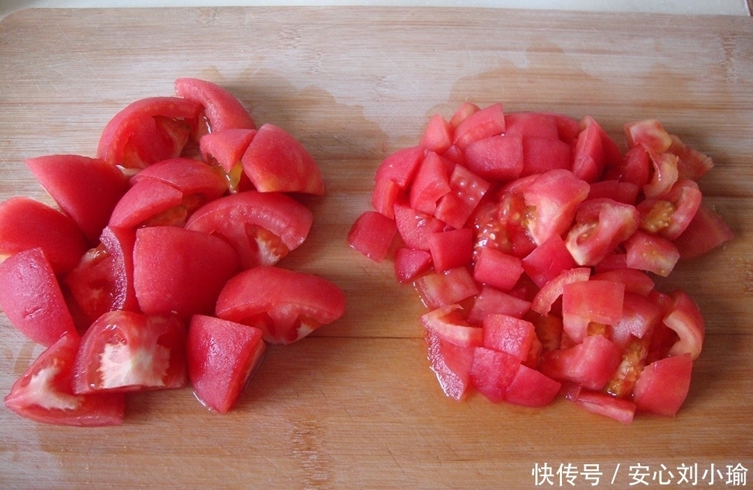 今天才发现,给西红柿去皮原来这么简单,不需要开水烫