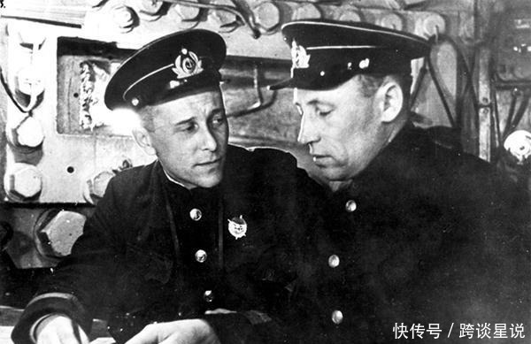 苏军|老照片:马其诺防线成为笑柄,苏联一座要塞,却硬杠德军半年多