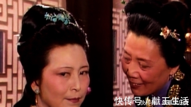 贾宝玉@金钏儿不过是被撵,为何非要跳井?你看她从前干了什么!