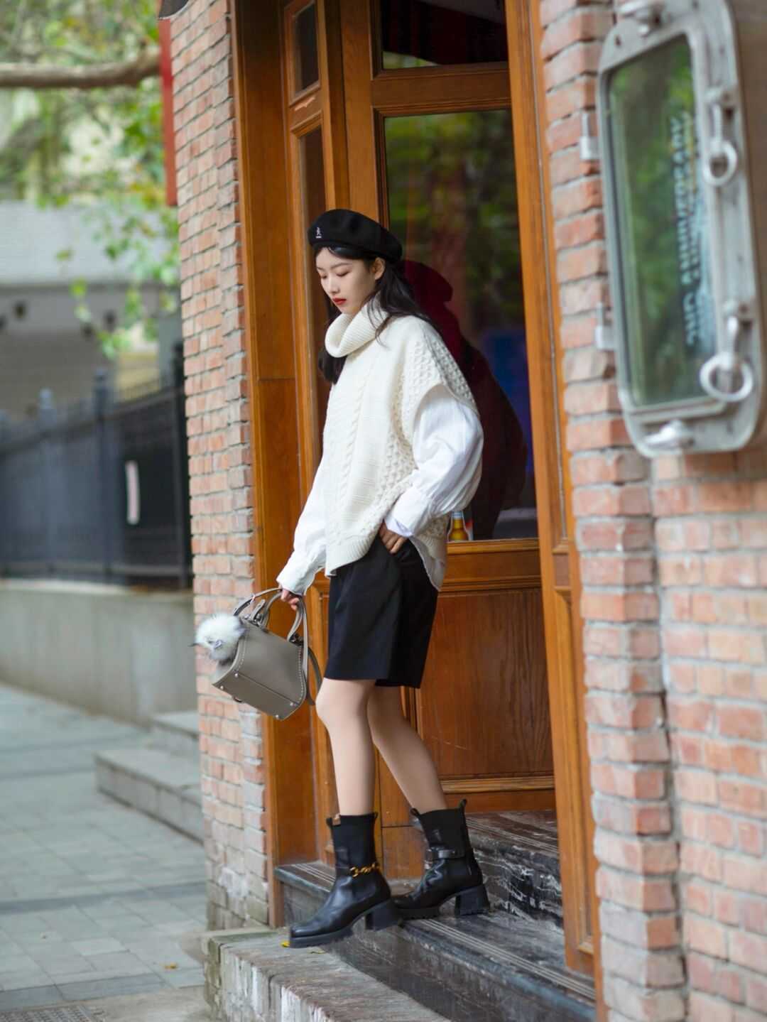 铆钉|冬天马丁靴也不要乱穿,这“三款”笨重又难搭配,赶快舍弃吧