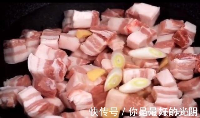 五花肉|酒店大厨原来是这样做红烧肉的,难怪那么好看又好吃,收藏了