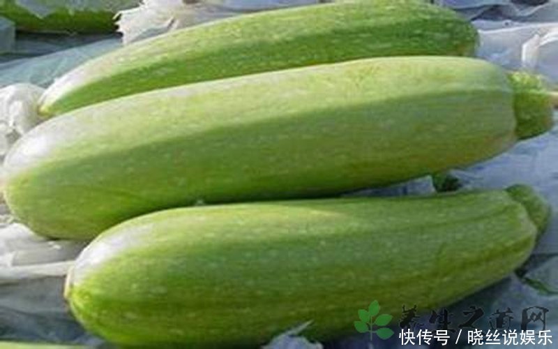 西葫芦最好的吃法,加2鸡蛋不用炒,饭店买不到,老人孩子都爱吃