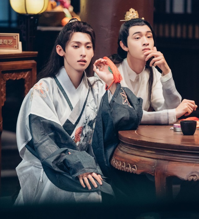 趙又廷|《贏家》3個(gè)細(xì)節(jié)被夸,還發(fā)現(xiàn)趙又廷、李易峰、關(guān)曉彤的另外一面