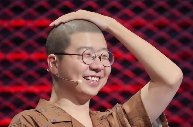 《脱口秀大会》周奇墨水平再高也注定只能陪跑,李诞一语道出原因