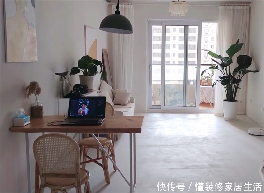 装修|90后姑娘万元“穷装”毛坯房，只身一人徒手装修，网友：佩服