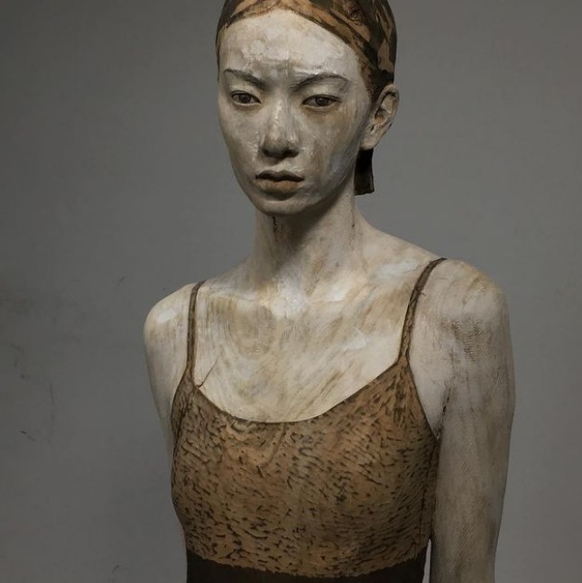 布鲁诺!他将灵魂注入木雕,把木头变成艺术品,靠神技征服众人