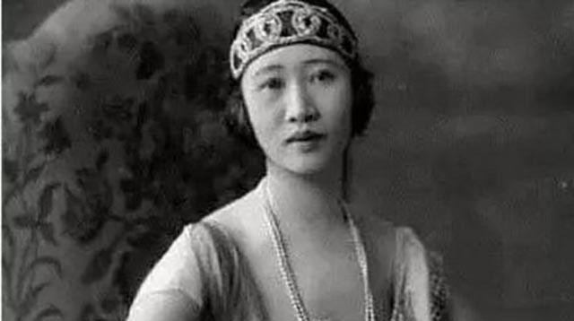 无爱|4个女人串起他的一生,无爱原配最爱第四任,他的一生可谓传奇