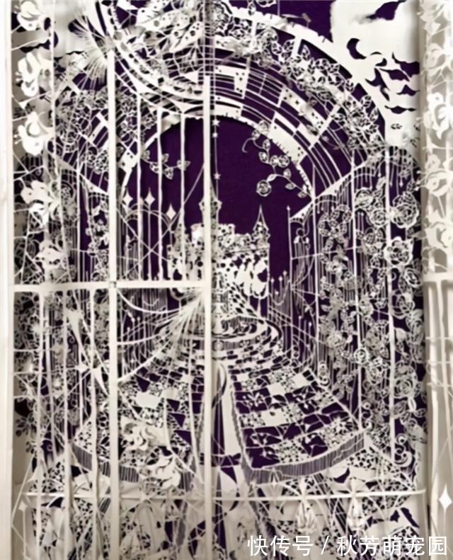 光影@日本妹子把白纸刻成玻璃杯,连水珠都能看见,裸眼3D还能这么玩?