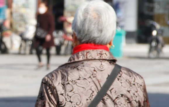 糖友|61岁大妈控糖六年，血糖值从16.3降到6.5，大家学习就是赚到！