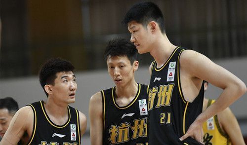 孙铭徽|“3出0入”未补强，可3笔顶薪留下7人，广厦具备“黑马”成色