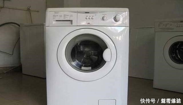 污垢|洗衣机里原来这么脏，快学习一下自己清理，不然衣服都白洗了！