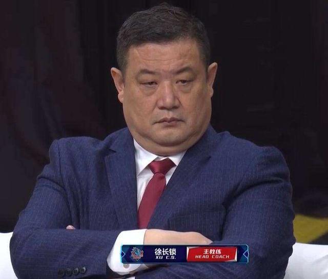 季后赛|山东男篮最新消息!1人确定复出,第3外援有备招,高层施压徐长锁