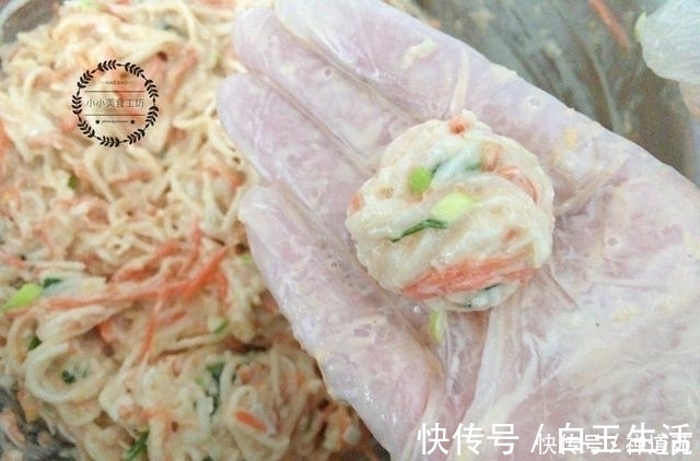 诀窍|炸萝卜丸子要先焯水吗？看大厨如何炸丸子，焦香酥脆有诀窍