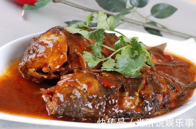 鲫鱼|解冻鱼时,教你两个土方法,时间短见效快,鱼肉和鲜活的一样新鲜