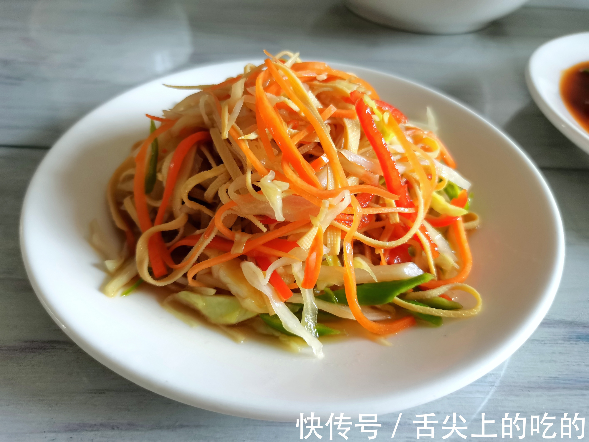 秋葵|夏天必备的小凉菜，2分钟学会10道菜的做法，下班后随手拌一盘