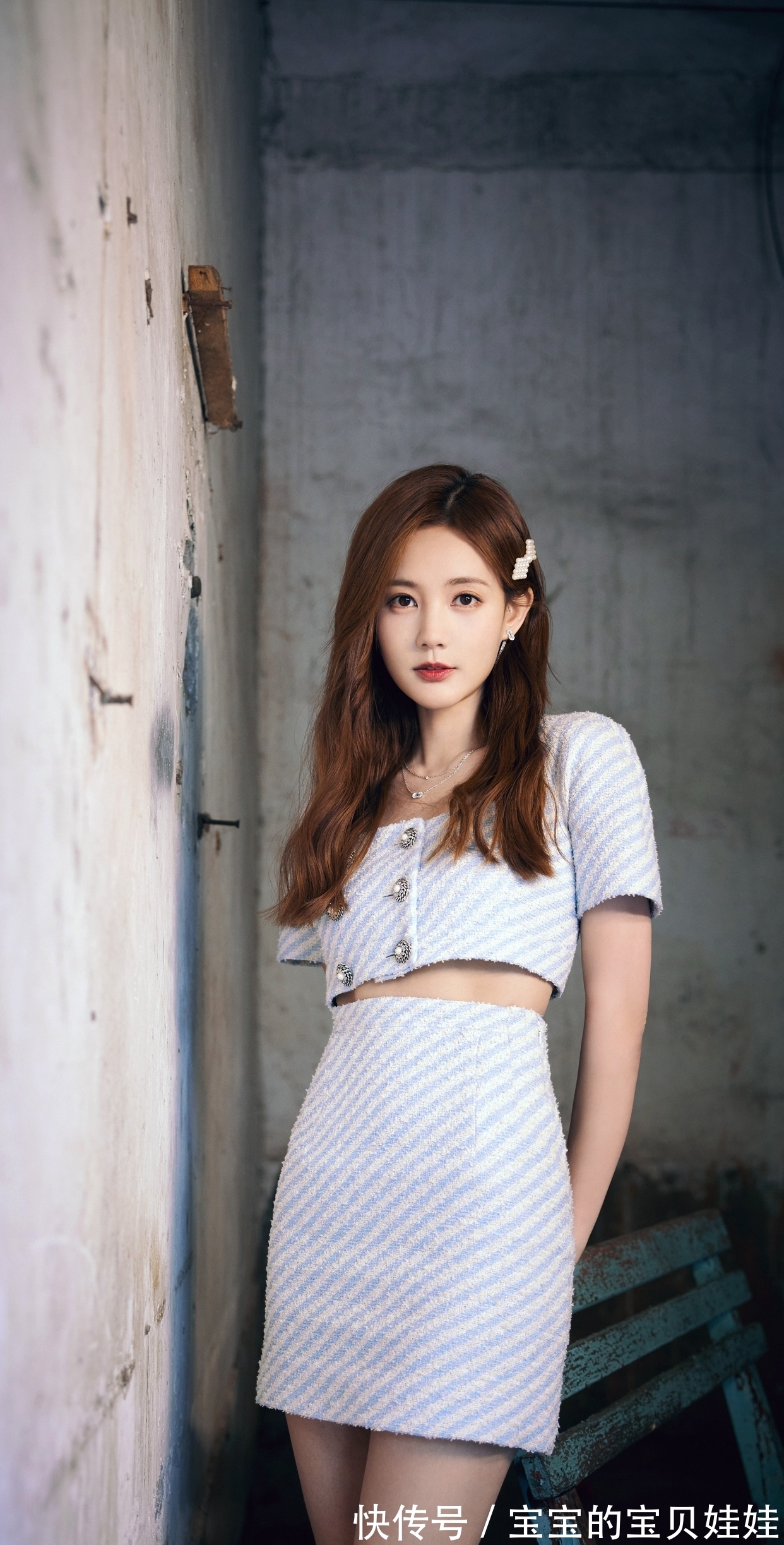 手机壁纸分享——明星美女系列:新年换个新壁纸吧