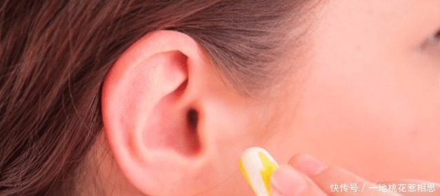 医生提示不论男女,脸上出现4个特征,十有八九是心梗,尽早CT!