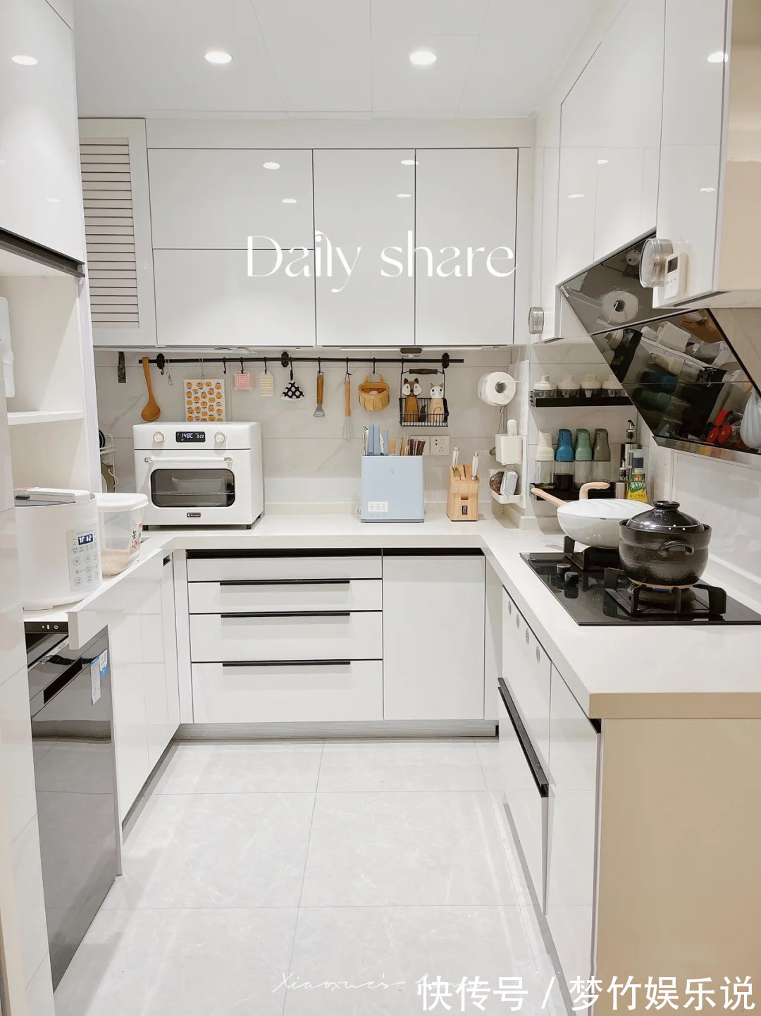 主卧|她家装修被人点赞无数次,全屋温暖又舒适,光一个餐厅就把人迷住