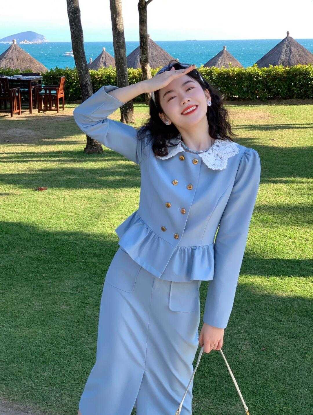 香风 叮叮叮!又到穿短款外套的季节了,还不知道买什么的,赶快码住