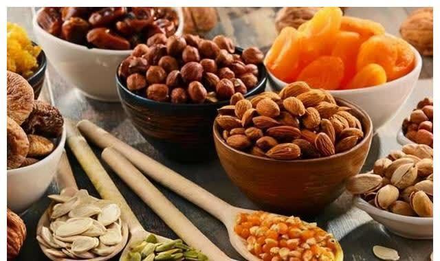 全脂牛奶粉|补钙别总喝牛奶了,这5类全都是“补钙高手”,不知道真是太亏了