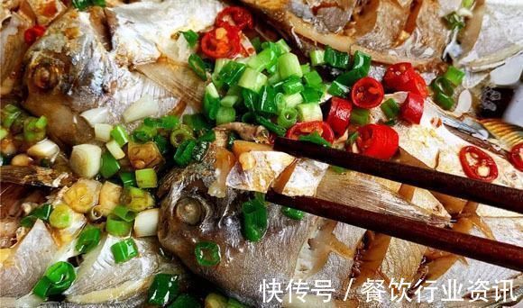 肉质|秋冬多给孩子吃它,蛋白质比鸡蛋高,拌上料一蒸,肉质细嫩好消化