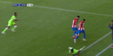马竞2-1逆转狼堡|友谊赛：马竞2-1逆转狼堡，桑切斯加尔塞斯互相传射