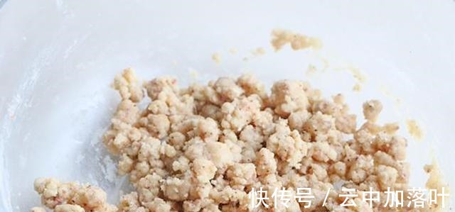 油皮|做烧饼原来这么简单，外酥里嫩咸中带甜，吃一口香掉牙，太好吃了！