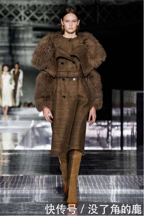 设计|2020最新秋冬风衣外套,3种卡其色经典系列风衣,穿上立刻显高级