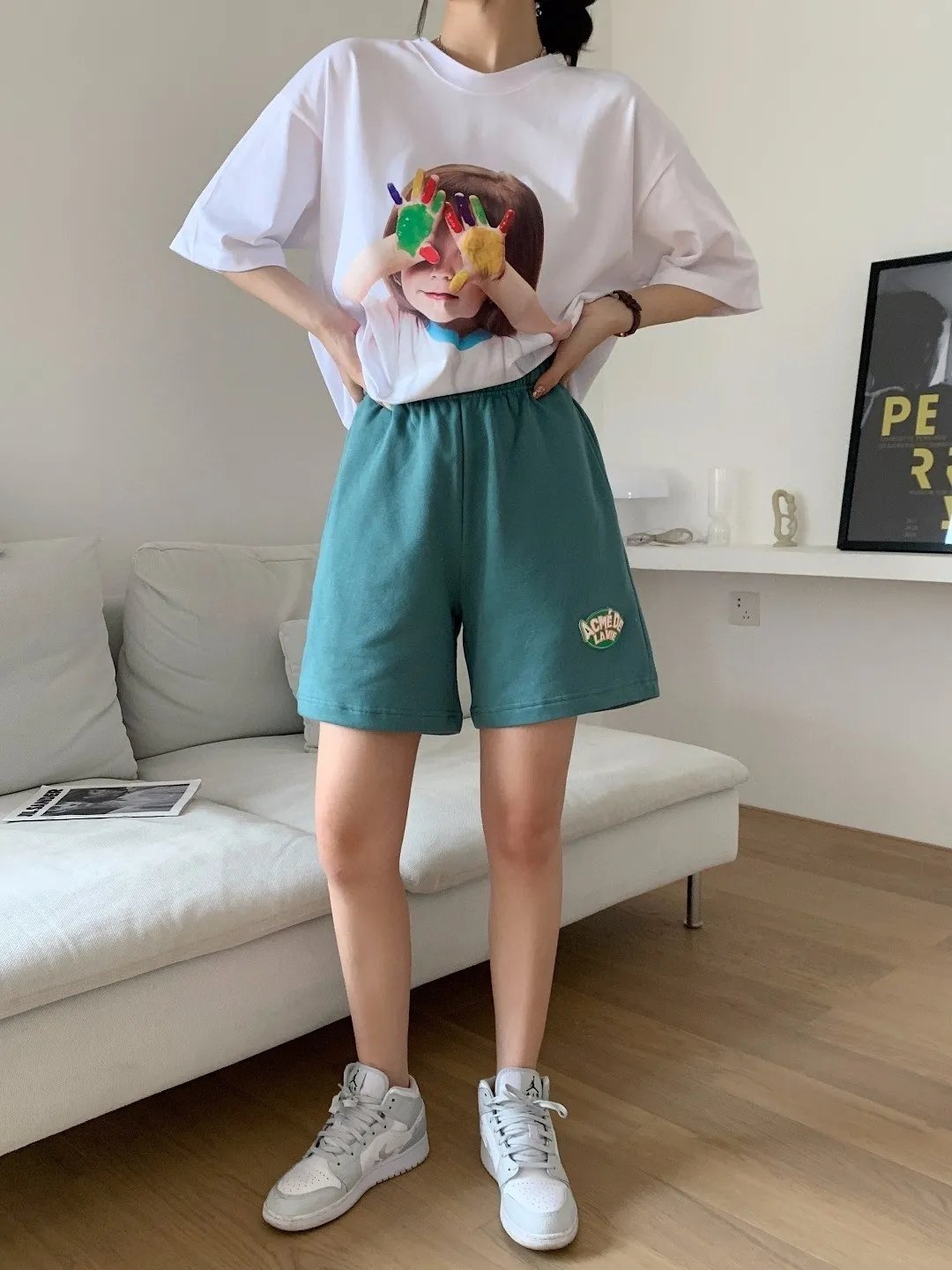 get|别再穿阔腿裤了！这3件短裤才是粗腿女孩的救星，显瘦显腿长