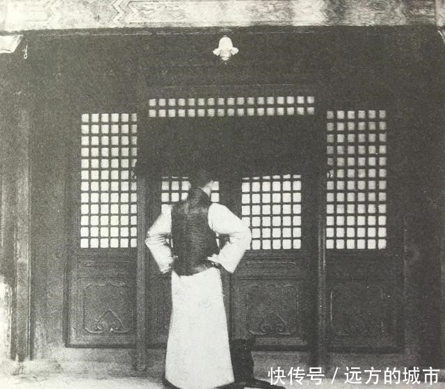 紫禁城|溥仪在紫禁城内的生活剪掉了辫子,帝王气质还在,婉容确实漂亮