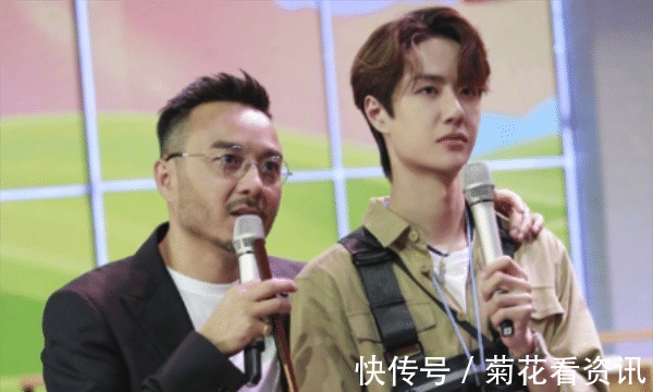 酷guy|被稱為樂華太子的王一博被經(jīng)紀人翻白眼,環(huán)繞四周只有一個燈牌