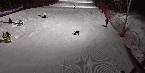 冬奥会|硬核冬奥！滑雪机器人上线，转弯避障不在话下，由上海交大研发