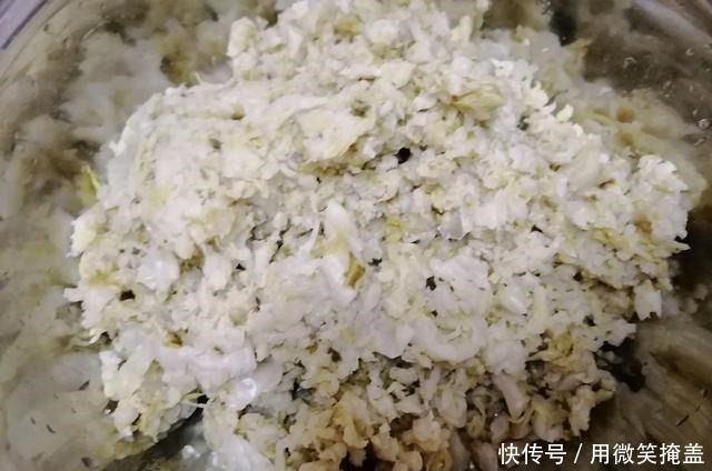 酸菜|入秋后，就馋这个馅的饺子，东北人就好这一口，比萝卜韭菜鲜多了