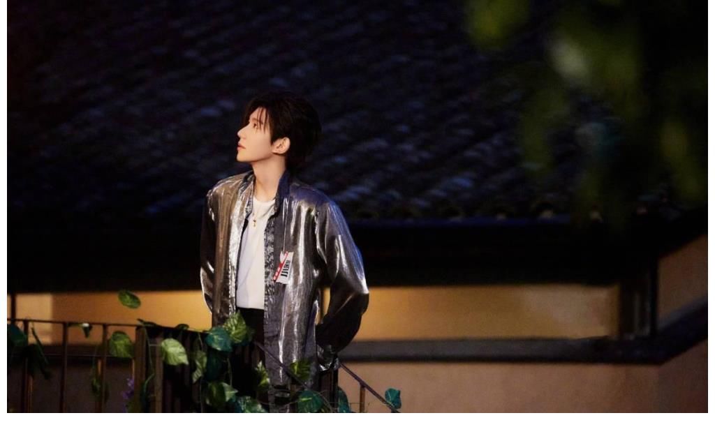 跨年晚會上的“打工人”：3位參加3場，周深堪稱“娛樂圈勞模”