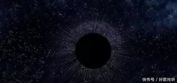 水分子 水真的不可压缩?如果将水一直压缩会发生什么?