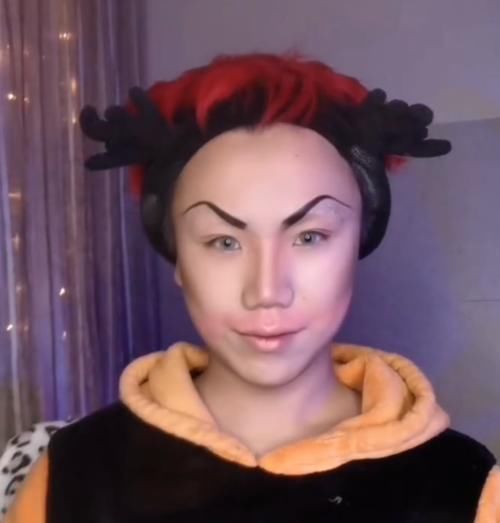 选择|男生仿妆“白雪公主后妈”,开始莫不是戏精看到成品不敢相信