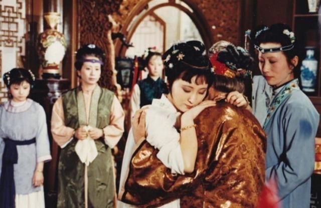 贾琏|贾母为何不喜欢女婿林如海林如海病重之际,贾母露出庐山真面目