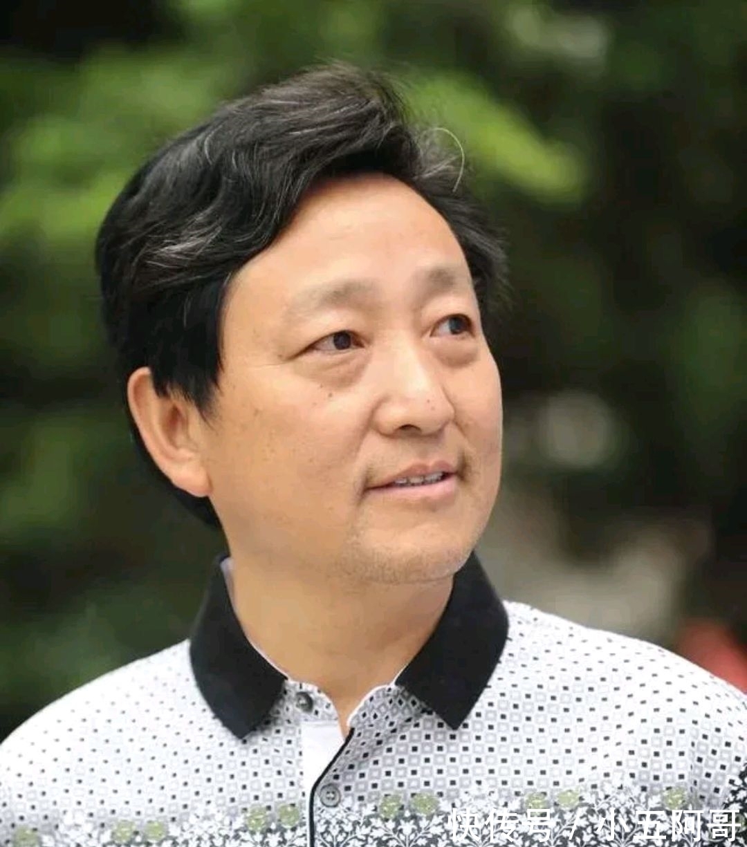 书法家@书法家丁子同连获五届书法最高奖,其书法水平有多高?可参考学习