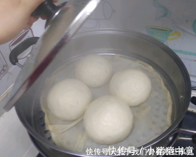 酵母|蒸馒头,什么时候上锅?用什么火蒸?这2步做错了,馒头不香不软