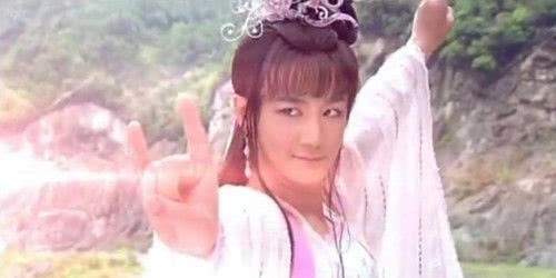 天尊|封神中的一个貌美女仙,因被元始天尊嫉恨,封神台上难逃灰飞烟灭