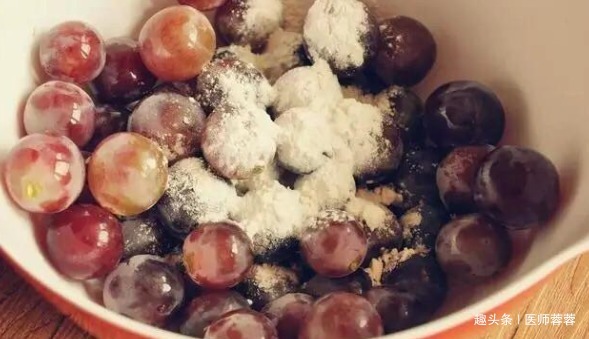 农药残留|葡萄不可以只用清水洗,会越洗越脏!教你一招,彻底洗掉农药残留