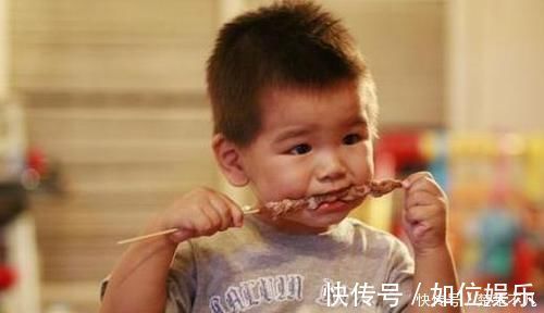 父母|6岁女儿脖颈发黑洗不掉,送医院检查,医生的解释令宝妈哭笑不得