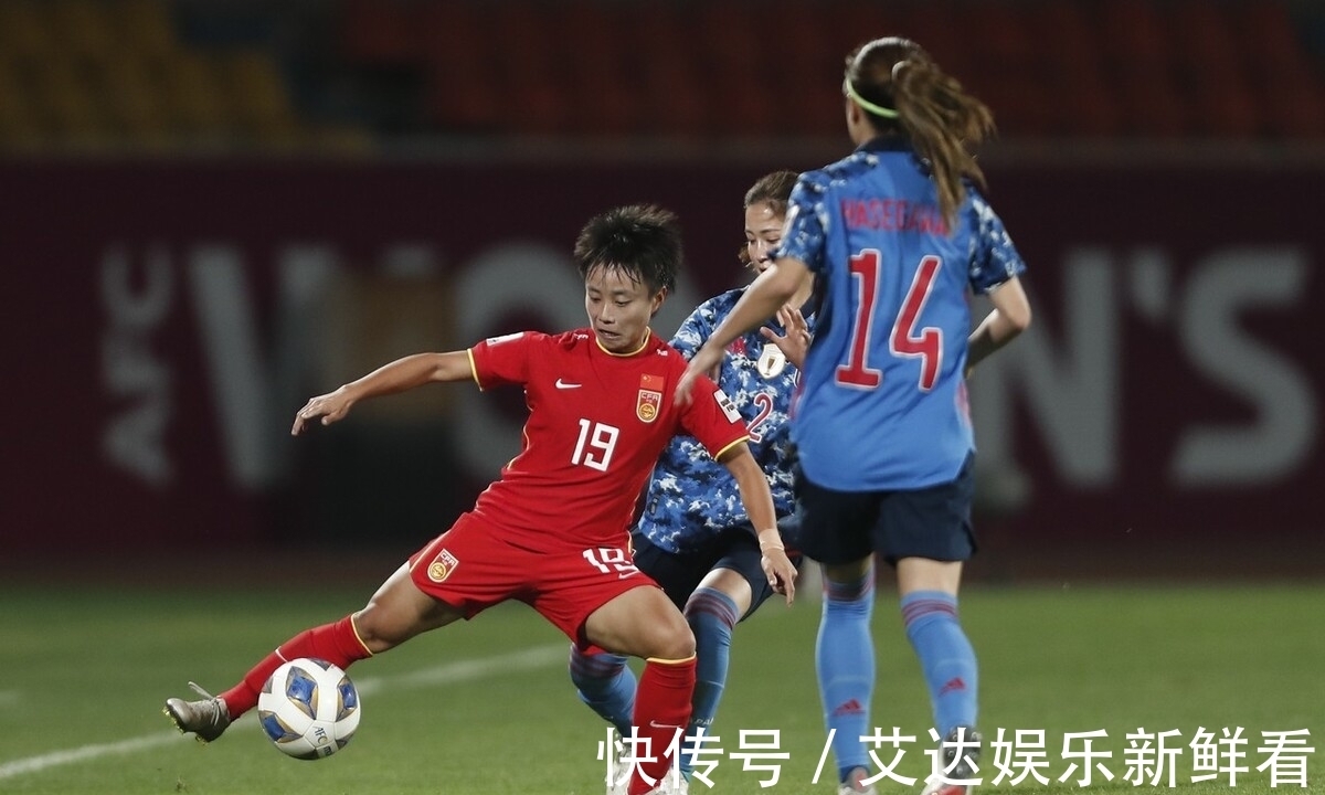 中国男足|又一名中国女足球员想留洋！水庆霞教练、中国足协将成大赢家