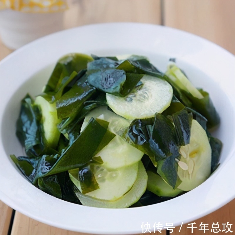 好食物吃出好身体，三种美食换着吃，延缓肌肤衰老，美容养颜