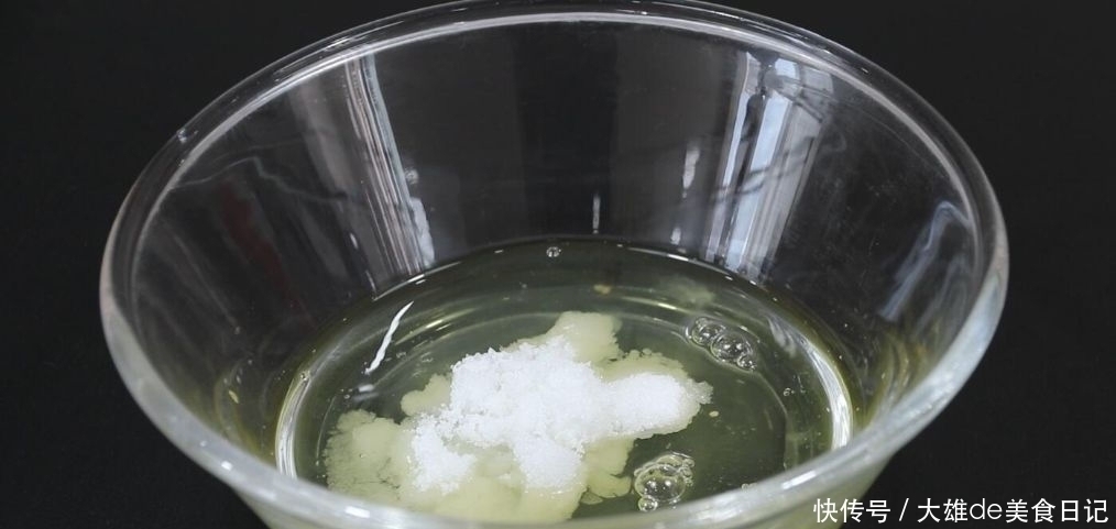 童年|童年最爱吃的长白糕,比蛋糕做法简单,外酥里软,香甜可口