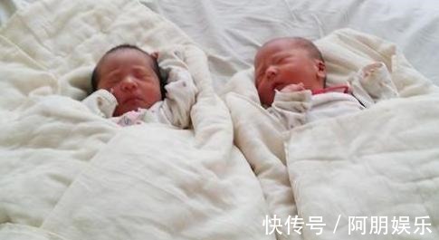 报喜|双胞胎宝宝女翻男,护士出产房报喜,没想到家属却没一个开心的