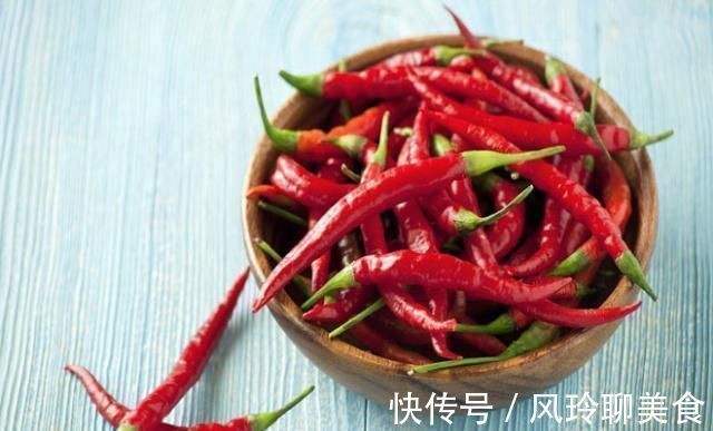 食物|退休中医：胃不舒服的人，少吃这几种食物，有利于养胃护胃