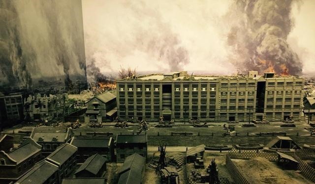 生难|“生难做人杰,死亦非鬼雄”“八佰”代表国家良心,民族底线!