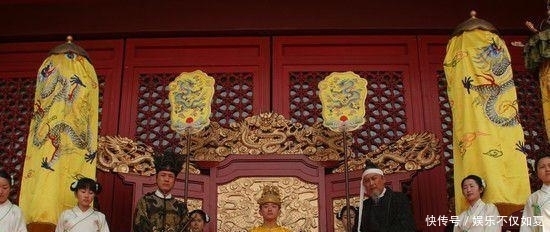 内阁首辅|一条鞭法为什么没有挽救明朝的颓势,还需从张居正说起