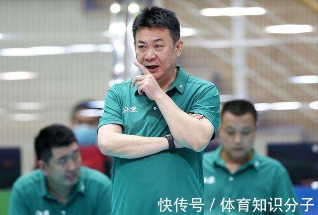 蔡斌|走形式?中国女排主帅4选1竞选无悬念,最后的人选还是他